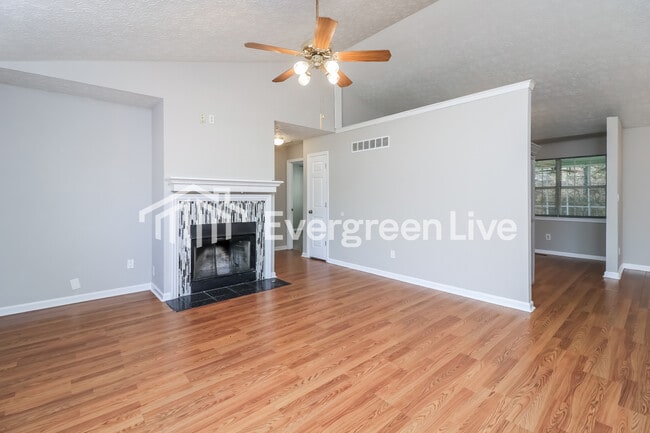 Foto del edificio - 4204 Sterling Pointe Dr