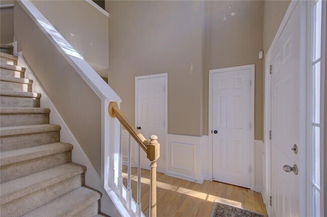 Foto del edificio - 2820 Northcliff Dr