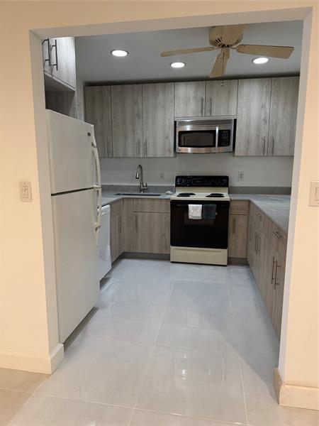 Foto del edificio - 3527 NW 35th St