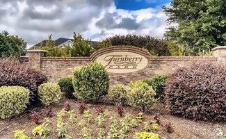 Building Photo - 2009 Silvercrest Dr