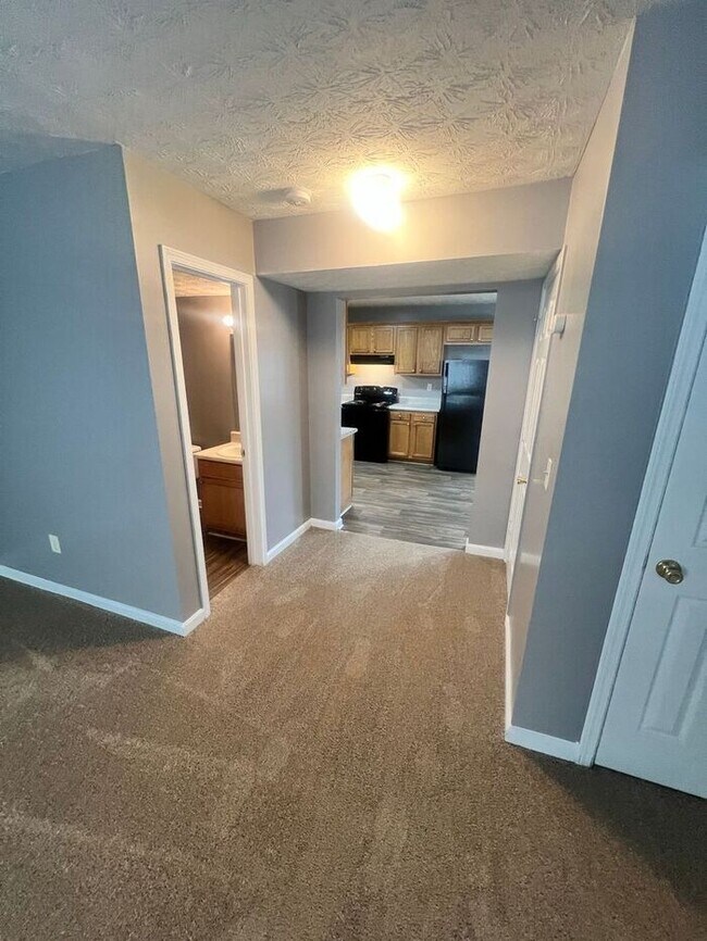 Foto del edificio - FINALLY a 2 bedroom 1.5 bath townhome available in Lawrenceville!