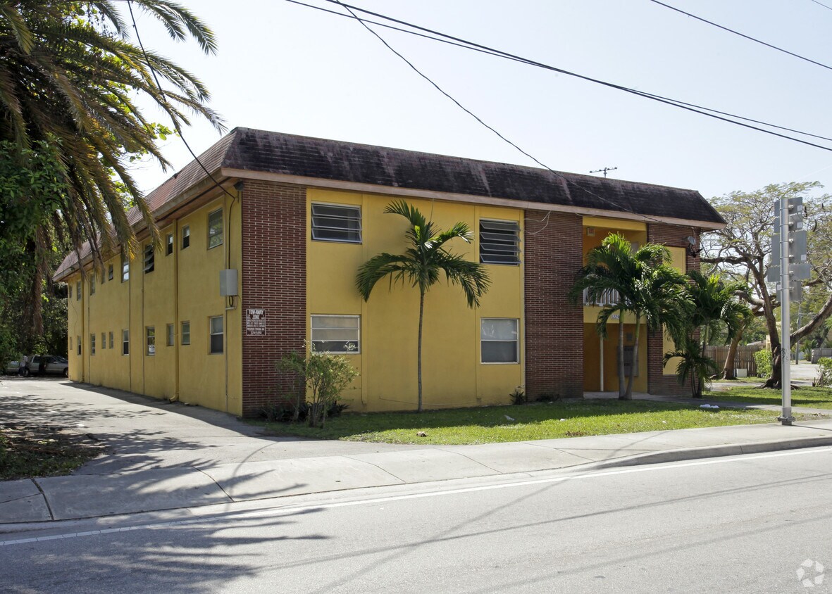 Foto del edificio - 12295 NE 5th Ave