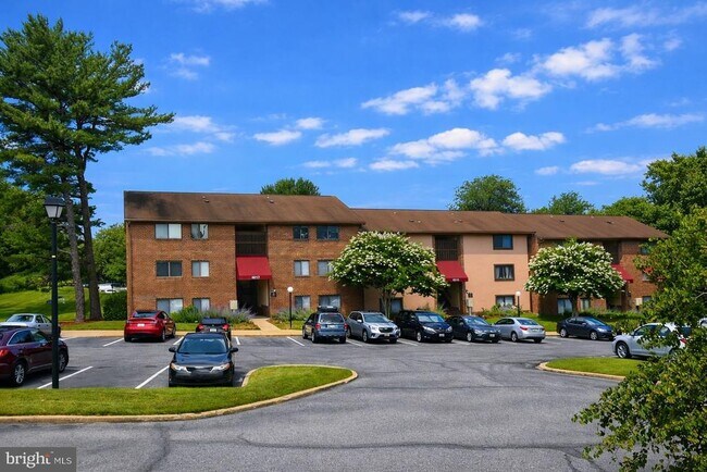 Foto del edificio - 6017 Majors Ln