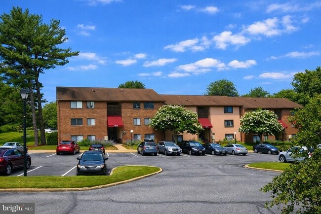 Building Photo - 6017 Majors Ln