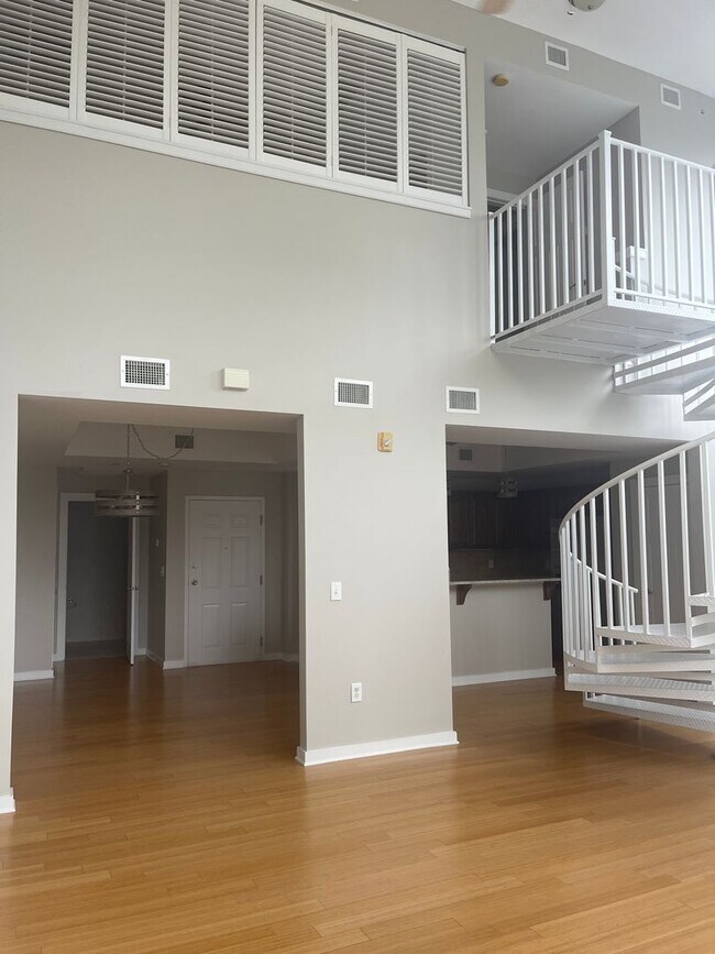 Building Photo - Eagles Nest Condo - One block from AU Campus