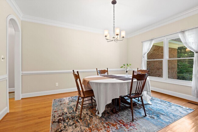 Foto del edificio - Lovely 4-bedroom home