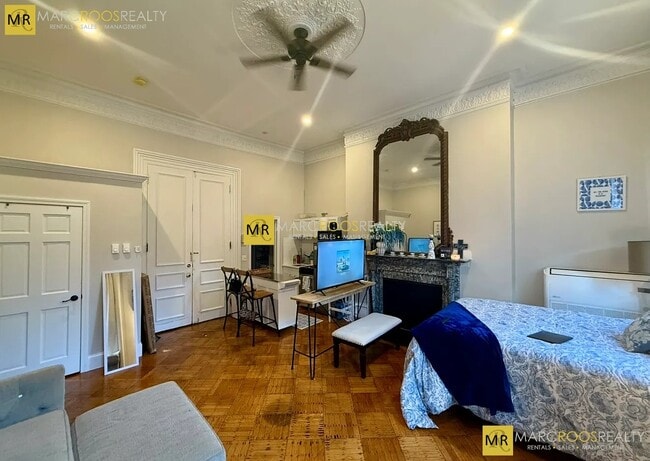 Foto del edificio - 335 Beacon St