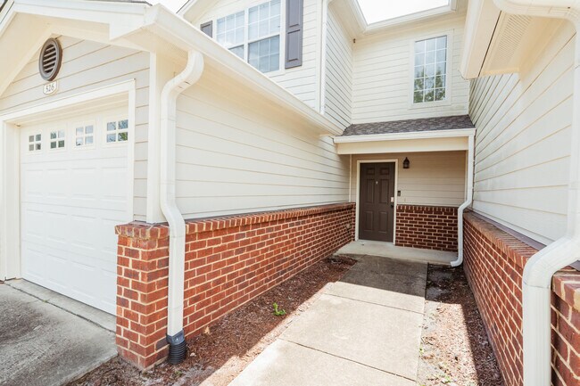 Building Photo - 526 Wingspan Way
