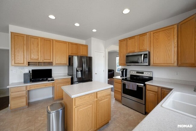 Photo - Spacious 4BR House in Brighton