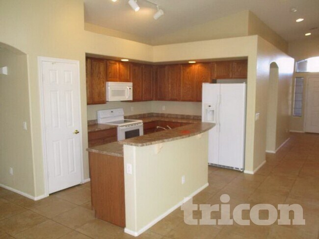 Building Photo - 4939 W Burgess Ln