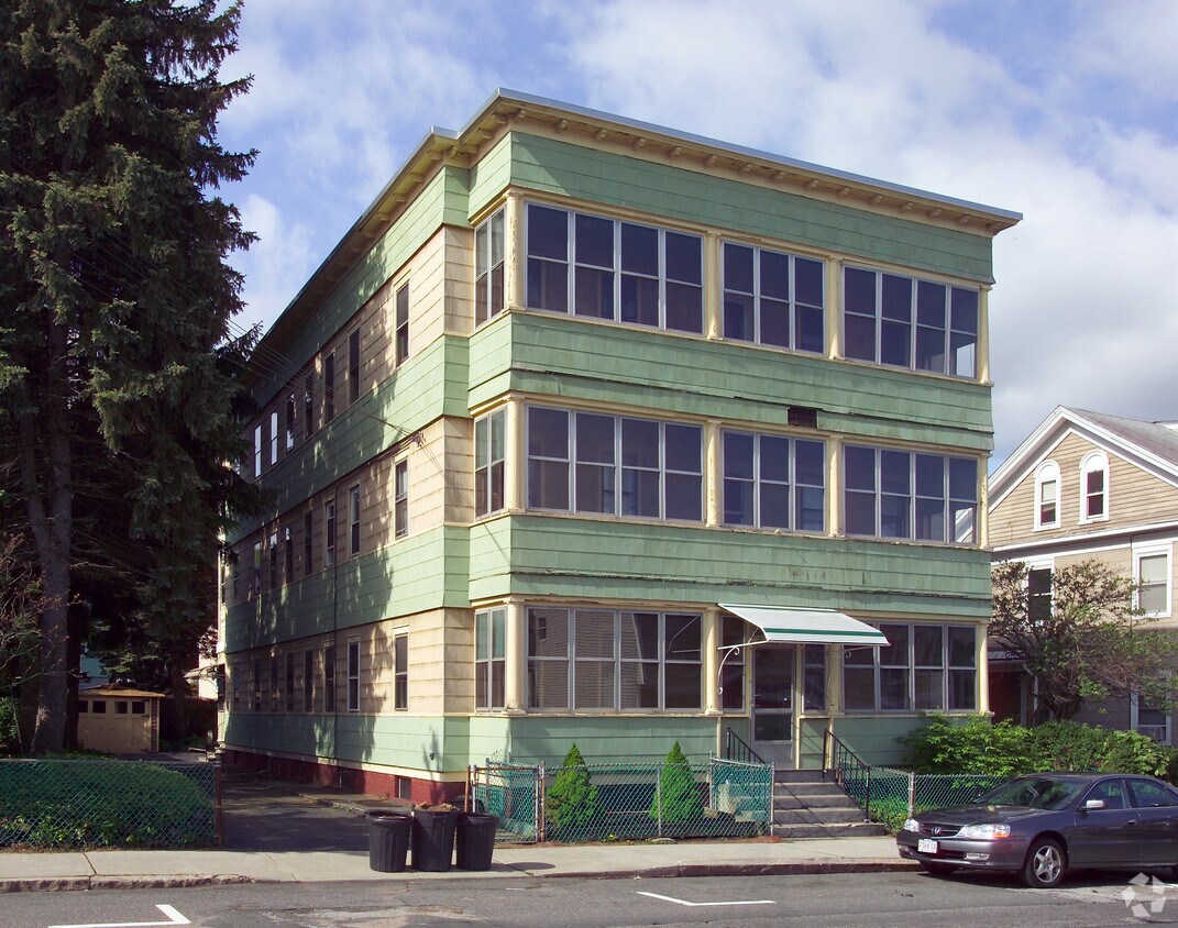 Primary Photo - 296 Front St