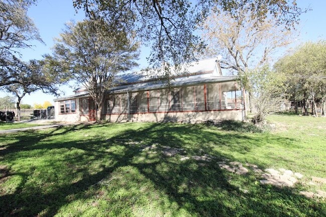 Photo - 8811 FM471 House