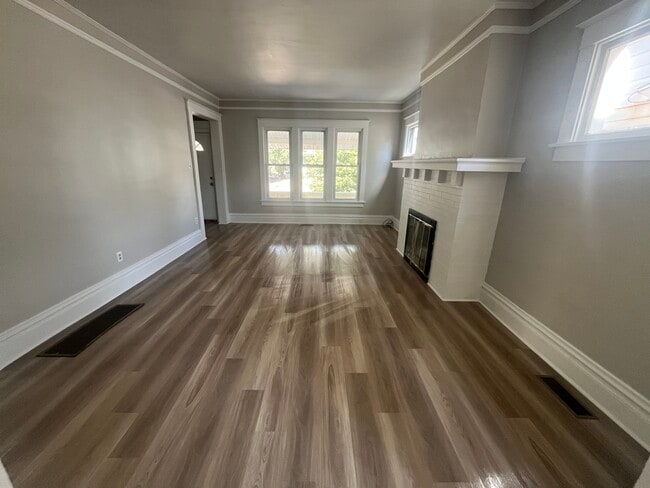Foto del edificio - 1712 W Bradley Ave