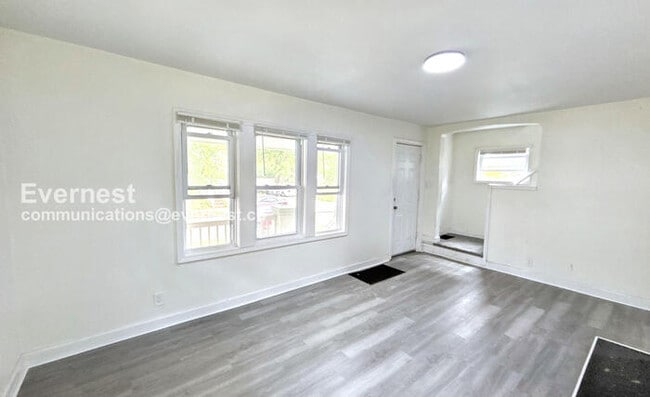 Building Photo - 1475 Cordell Ave