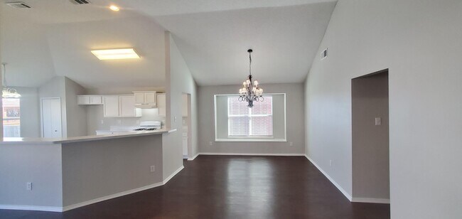 Foto del edificio - 132 Brookshore Dr