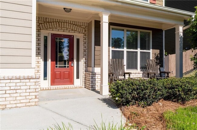 Building Photo - 4910 Belcrest Way