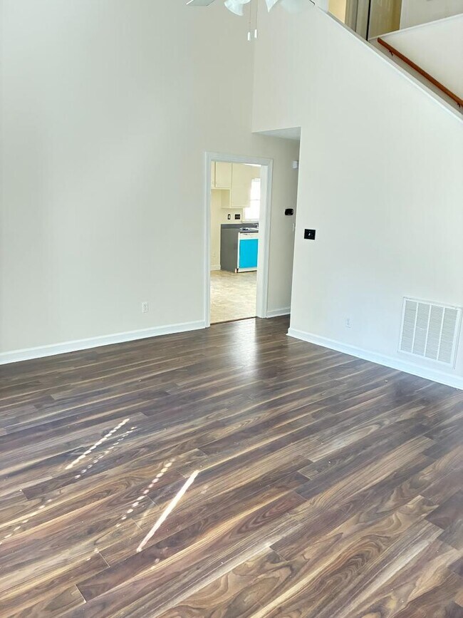 Foto del edificio - 3532 Wescott Dr NW