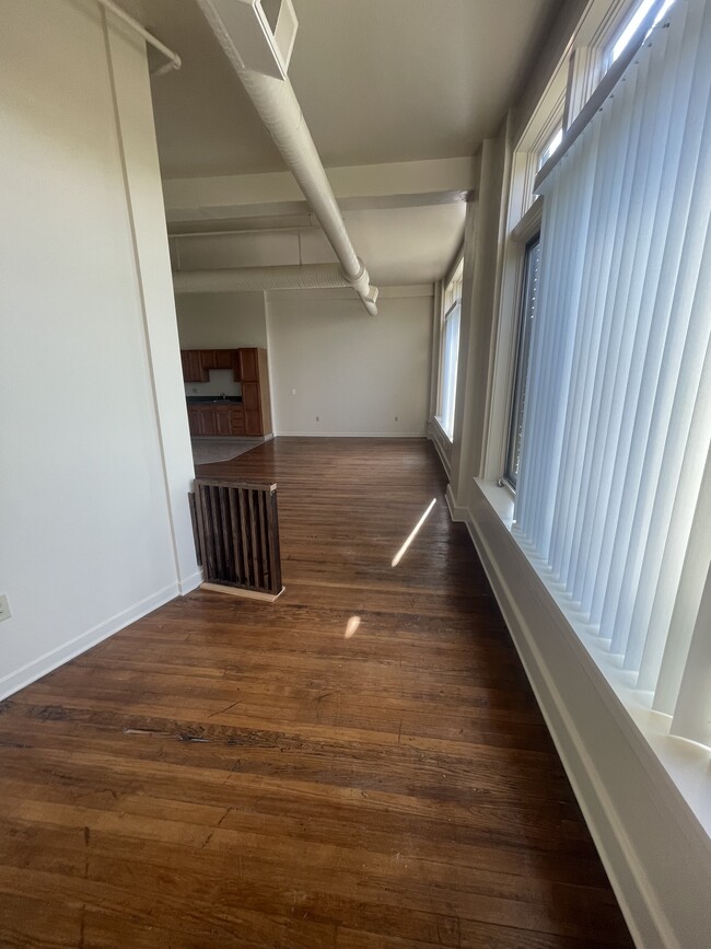Living space - 6710 Detroit Ave