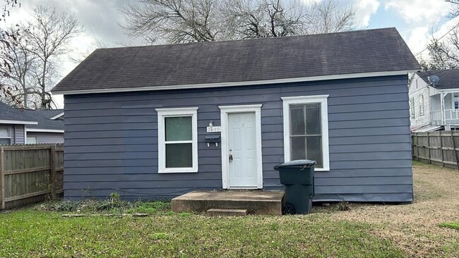 Building Photo - 2649 Royal Ave Groves
