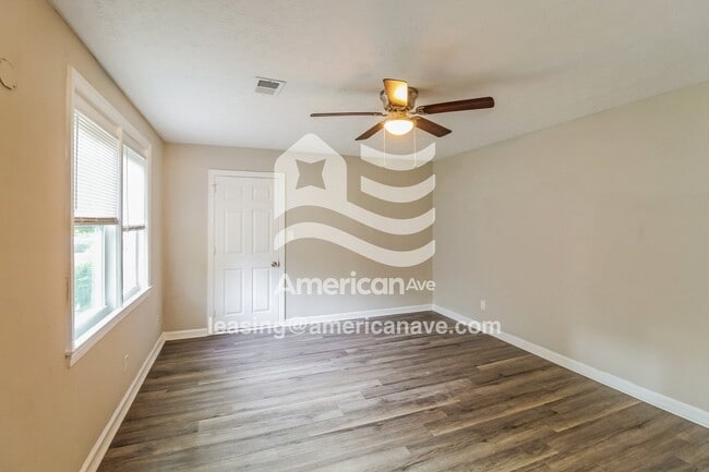 Foto del edificio - 3314 Albert St