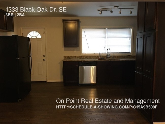 Foto del edificio - 1333 Black Oak Dr SE