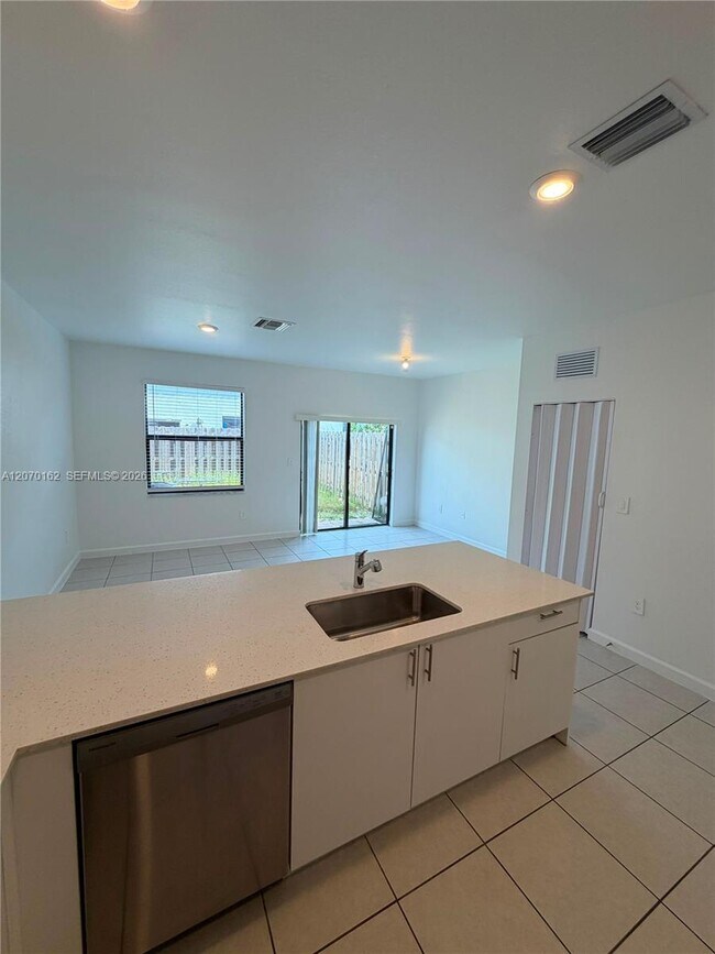 Foto del edificio - 11863 SW 247th Ter