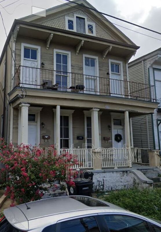 Primary Photo - 2729 St Philip St