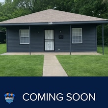 Building Photo - 325 Carpenter St