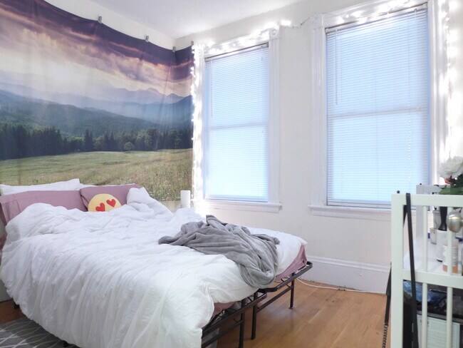 Building Photo - 22 Edgerly Rd