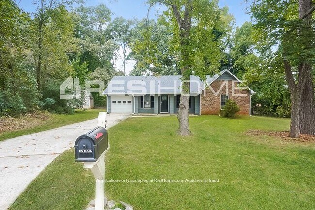 Building Photo - 2261 Hammond Ct