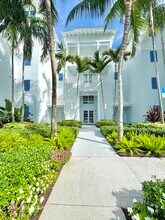 Building Photo - 341 Bay Colony Dr N