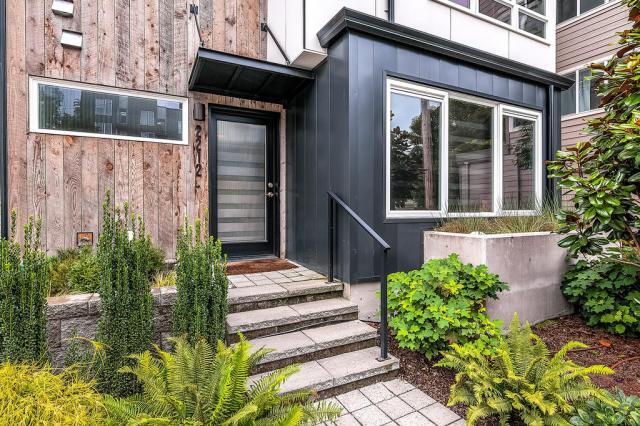 Foto del edificio - 3 bedroom in Seattle WA 98199