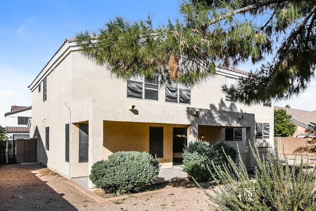 Foto del edificio - 9435 E Lompoc Ave