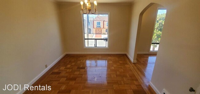 Foto del edificio - 3 br, 1 bath House - 1844 29th Avenue