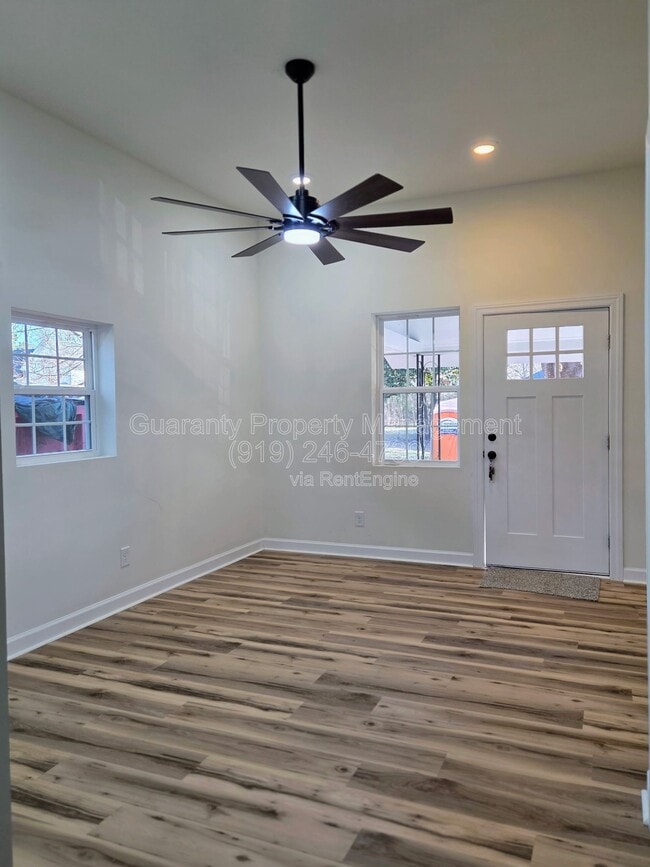 Building Photo - 410 W I St