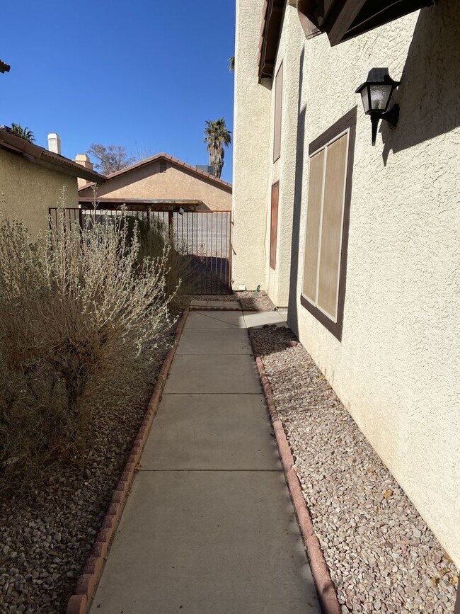 Foto del edificio - Terrific 3 bedroom 2.5 bath!