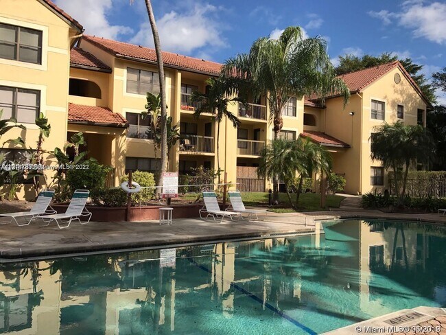 Foto del edificio - 4341 W McNab Rd