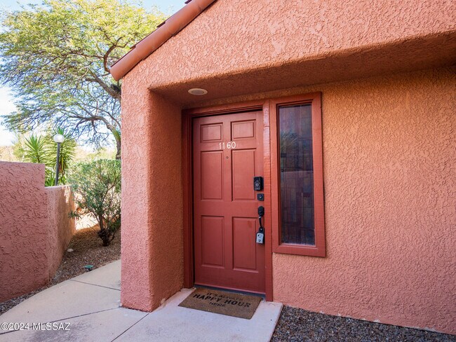Foto del edificio - 5051 N Sabino Canyon Rd
