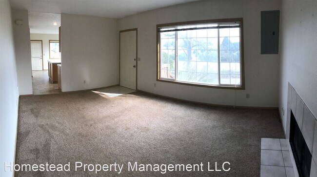 Building Photo - 2 br, 1 bath House - 851 Hylo Rd.