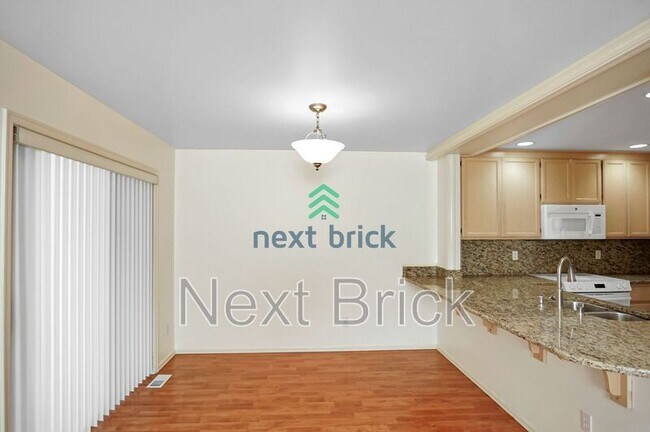 Building Photo - 11210 Slater Ave NE