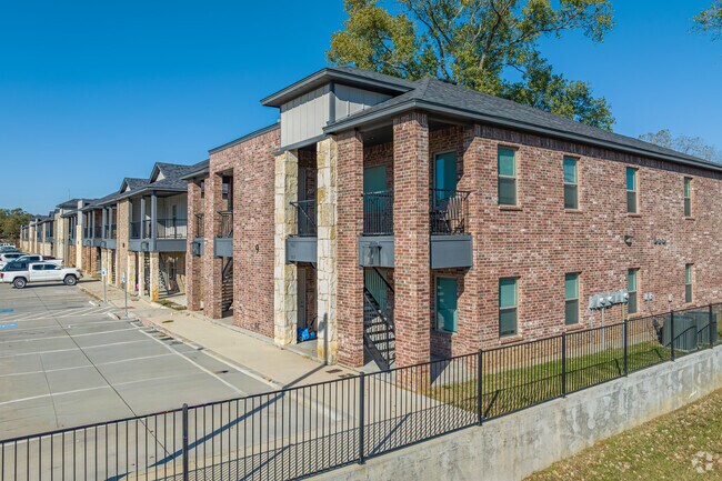 Building Photo - Cooper Landing