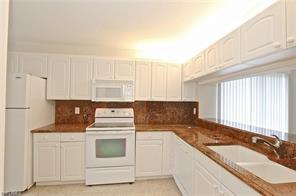 Building Photo - 1208 Commonwealth Cir