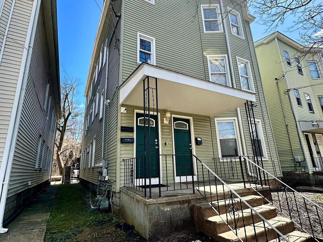 679 Winchester Ave Unit 1, New Haven, CT 06511 Apartments in New