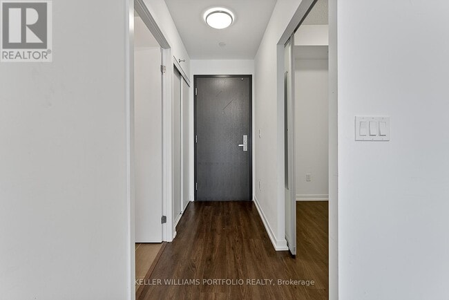 Building Photo - 50-450 Forest Manor Rd