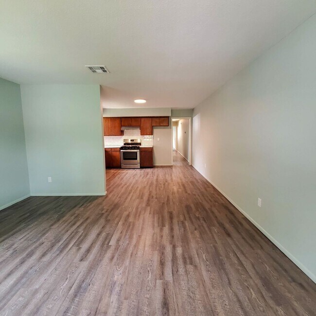 Foto del edificio - 1117 E Parker St