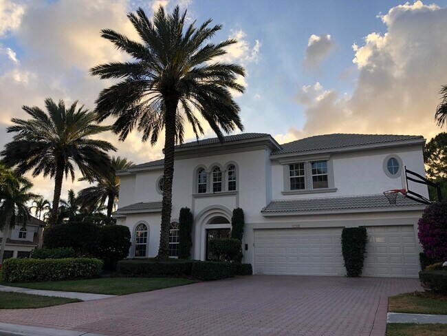 Building Photo - 6766 Royal Orchid Cir