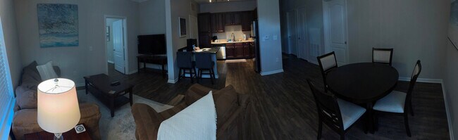 Foto del edificio - 1397 Lettered Olive Ln