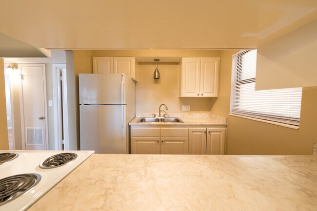 Foto del edificio - 710 Ave C SW