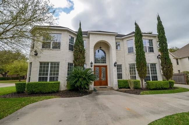 Building Photo - 3903 Pinesbury Dr