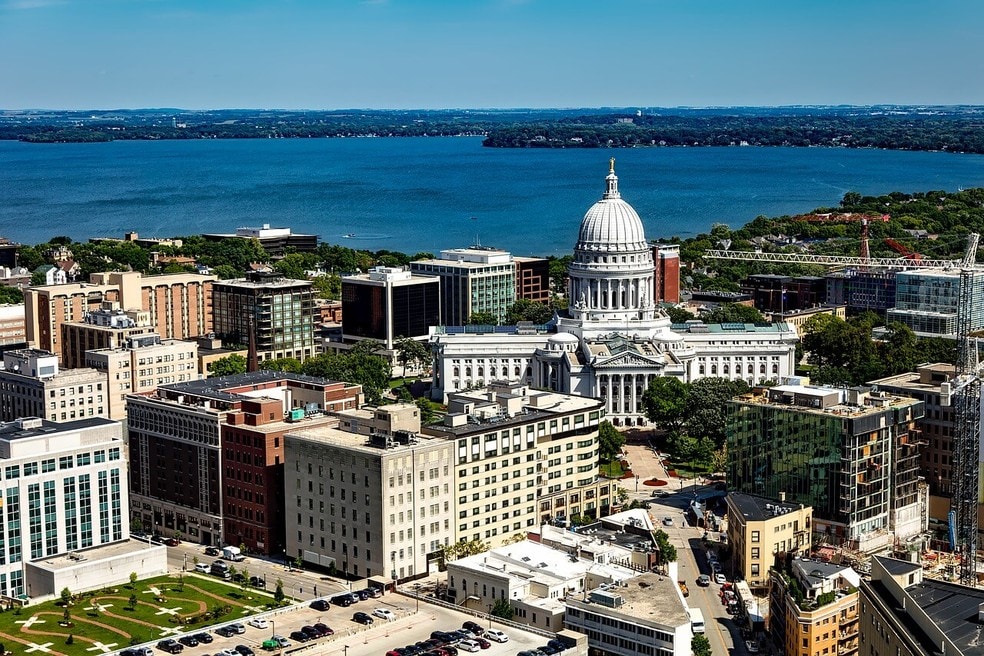 Moving to Madison, WI? Learn about renting in Madison
